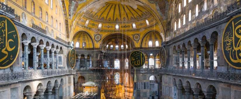 MEKAN VE MANA: AYASOFYA